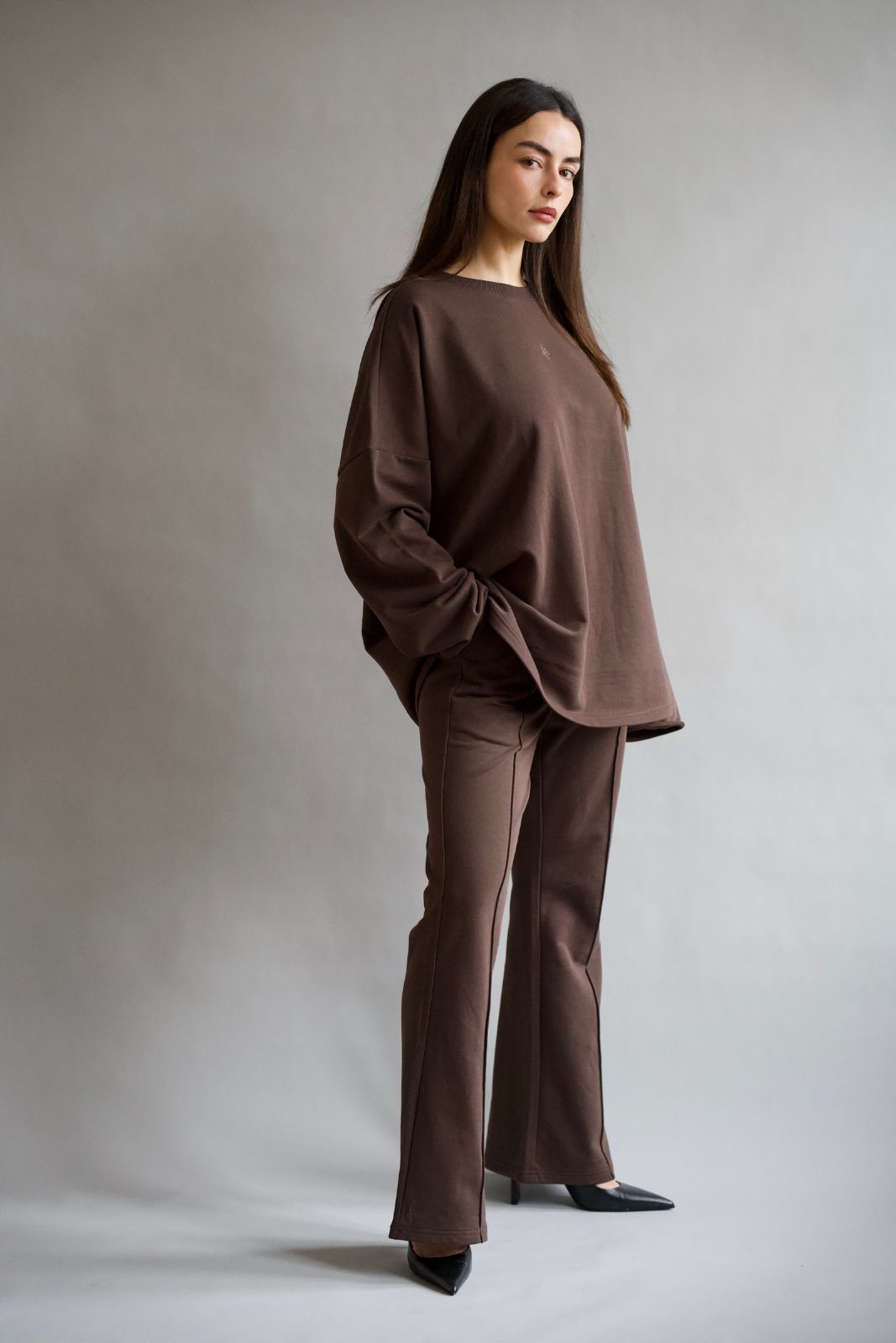 LIA Cozy Sweater - Choco