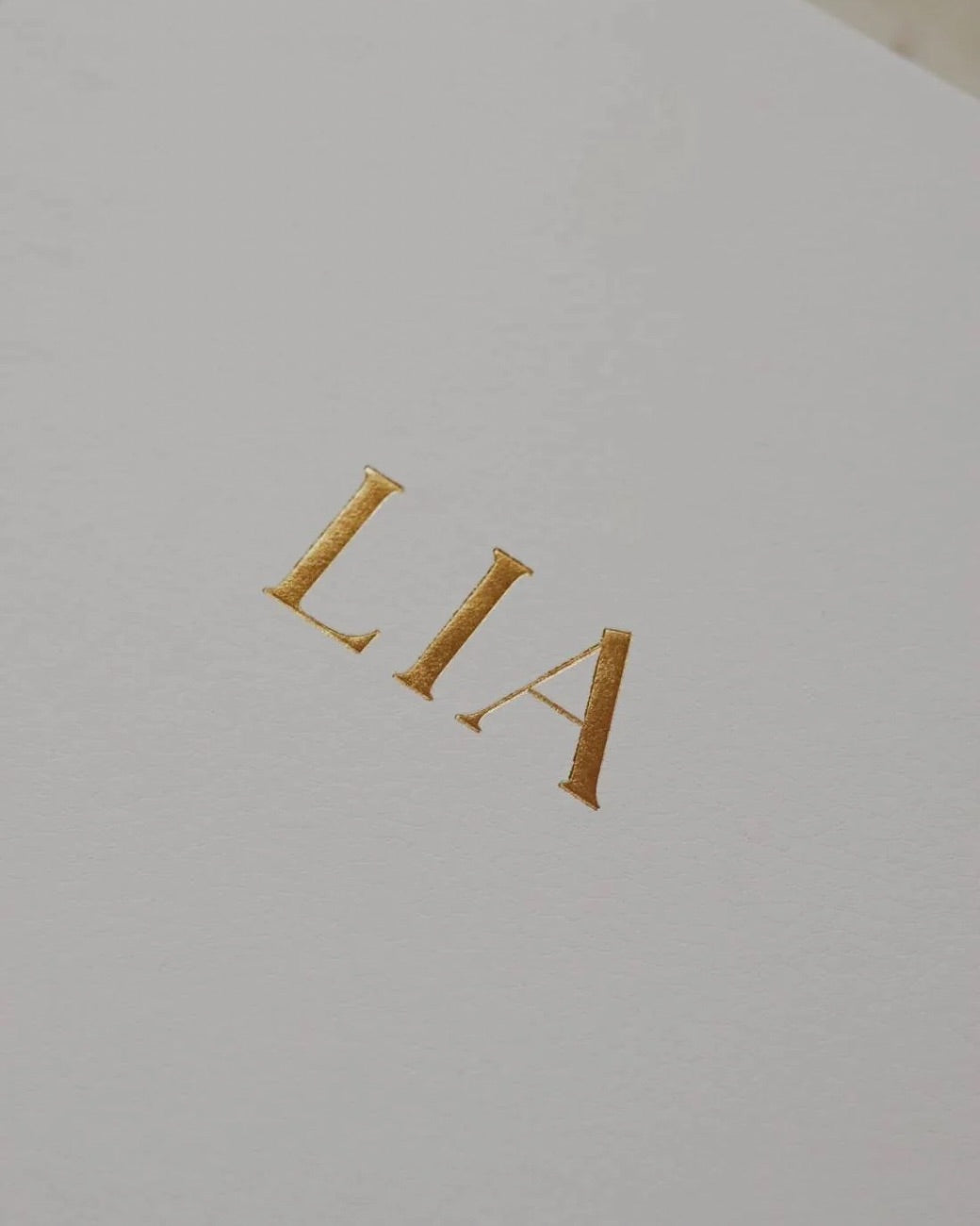 LIA Giftbox white