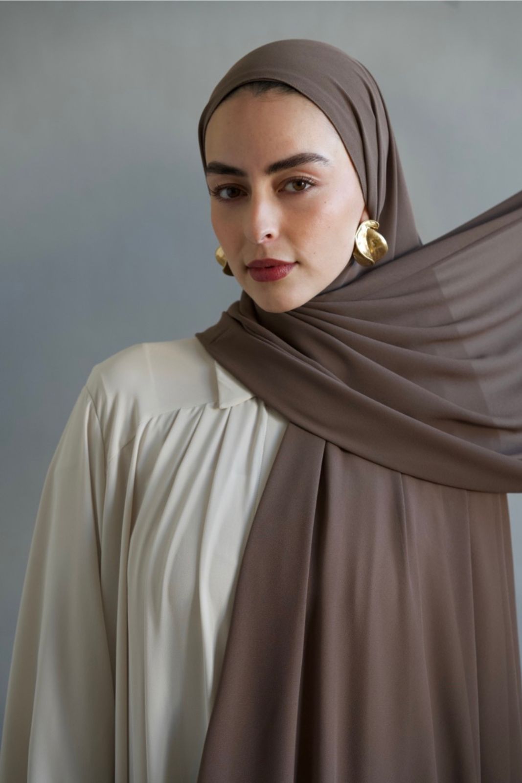Premium Chiffon Hijab with Bone "walnut"
