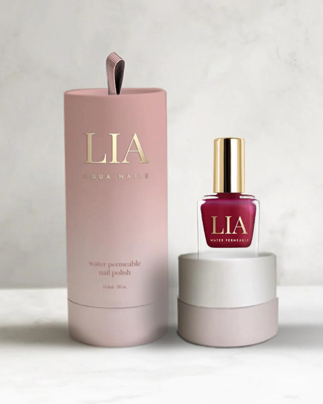 LIA Halal nail polish "Ruby"