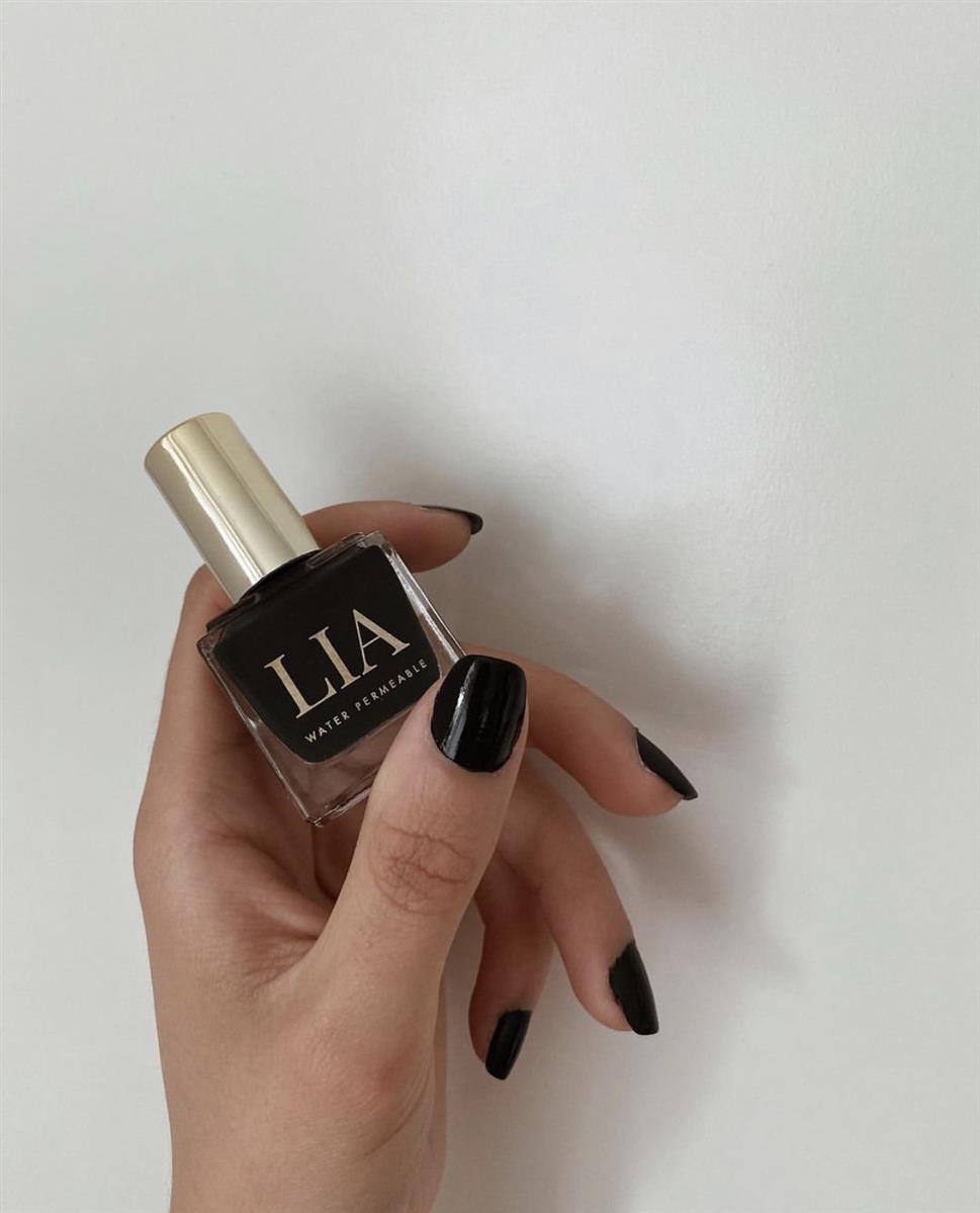 LIA Halal nail polish ,,Night,,