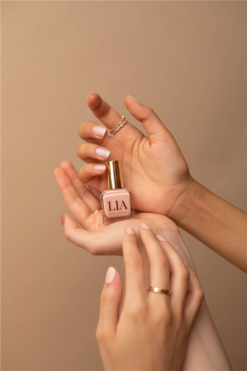 LIA Halal nail polish “Cream Peach”
