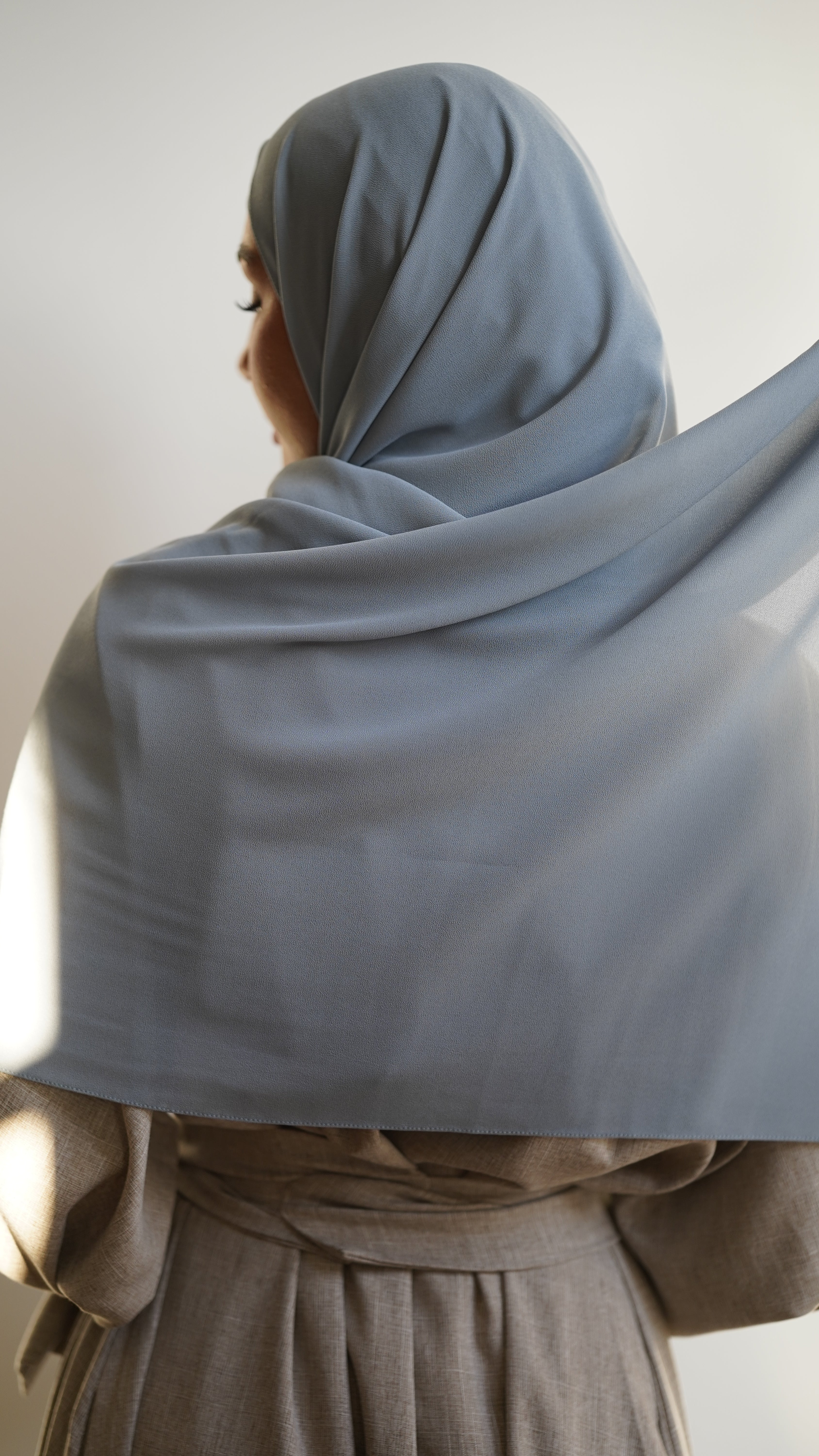 Premium Chiffon Hijab with Bone "Cloud"