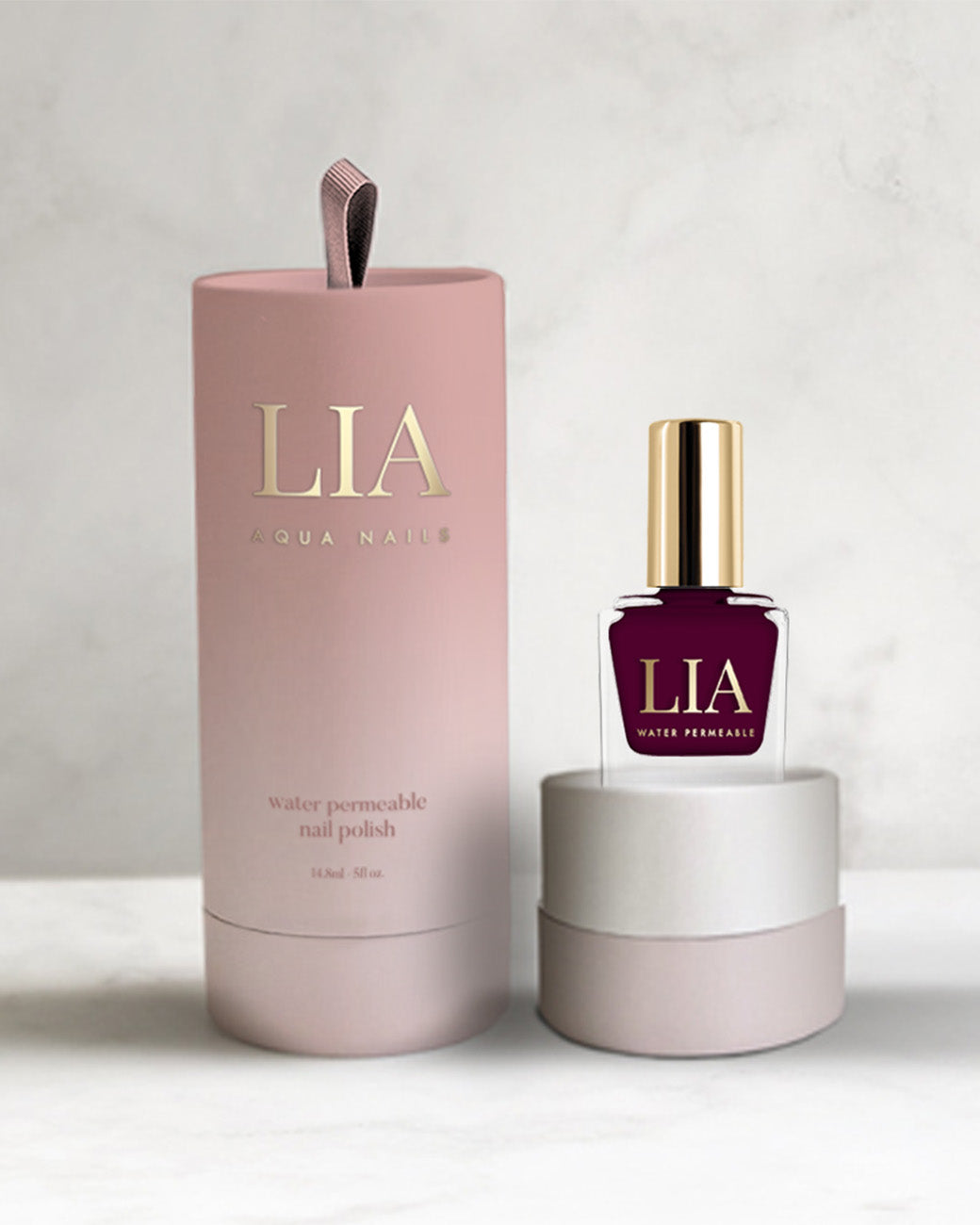 LIA Halal nail polish "Blueberry"
