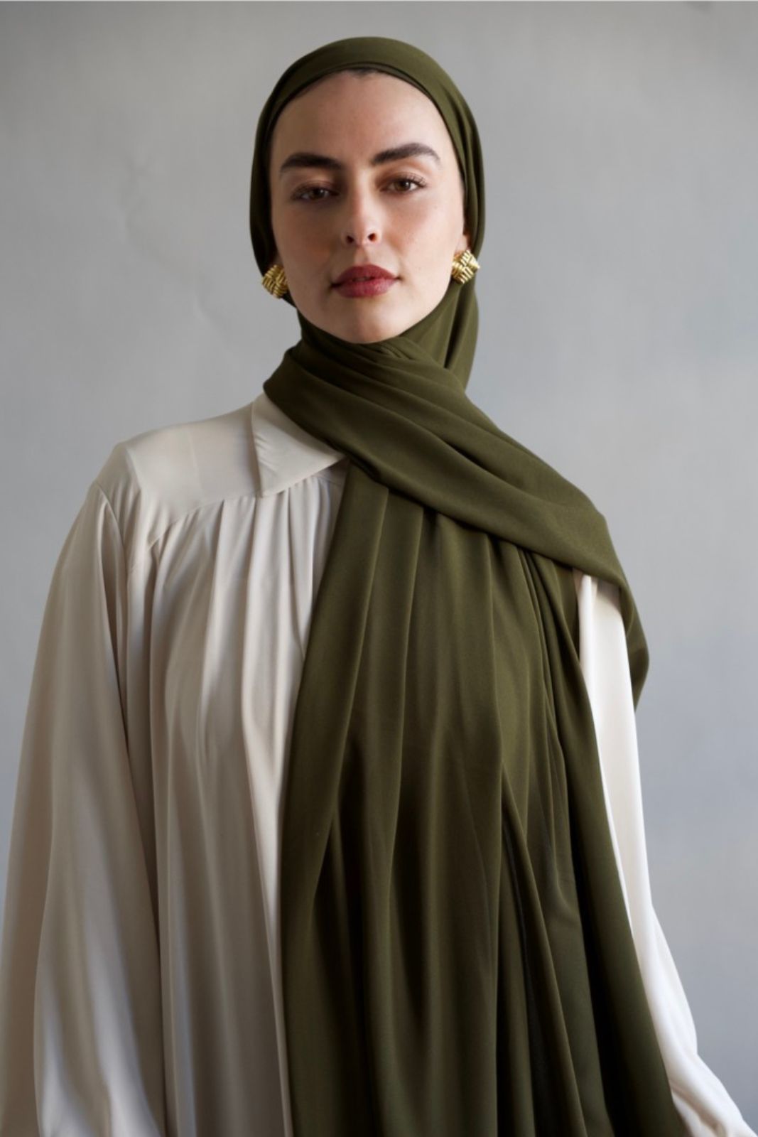 Premium Chiffon Hijab with Bone "dark olive"