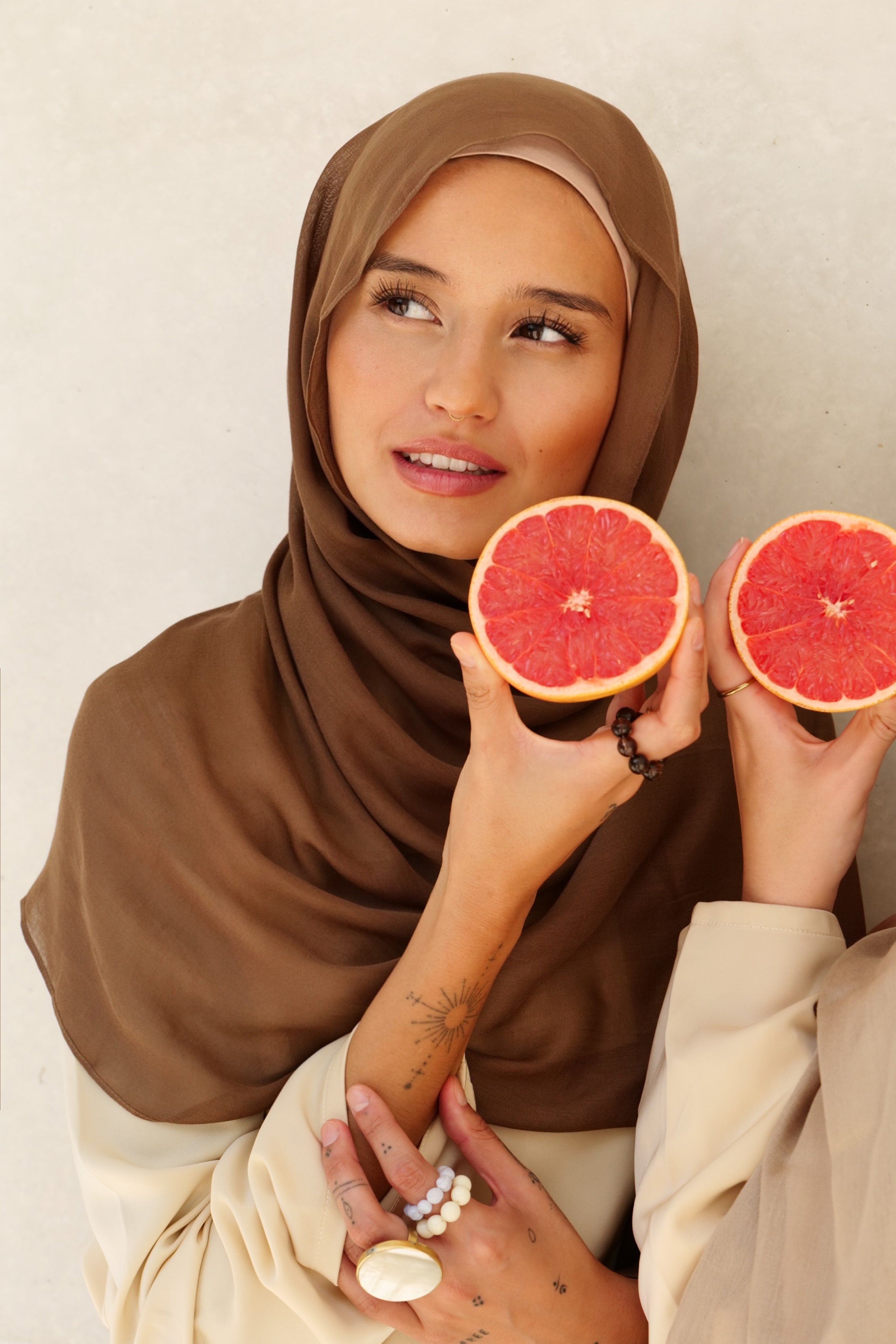 Modal Hijab "Dark Chai"