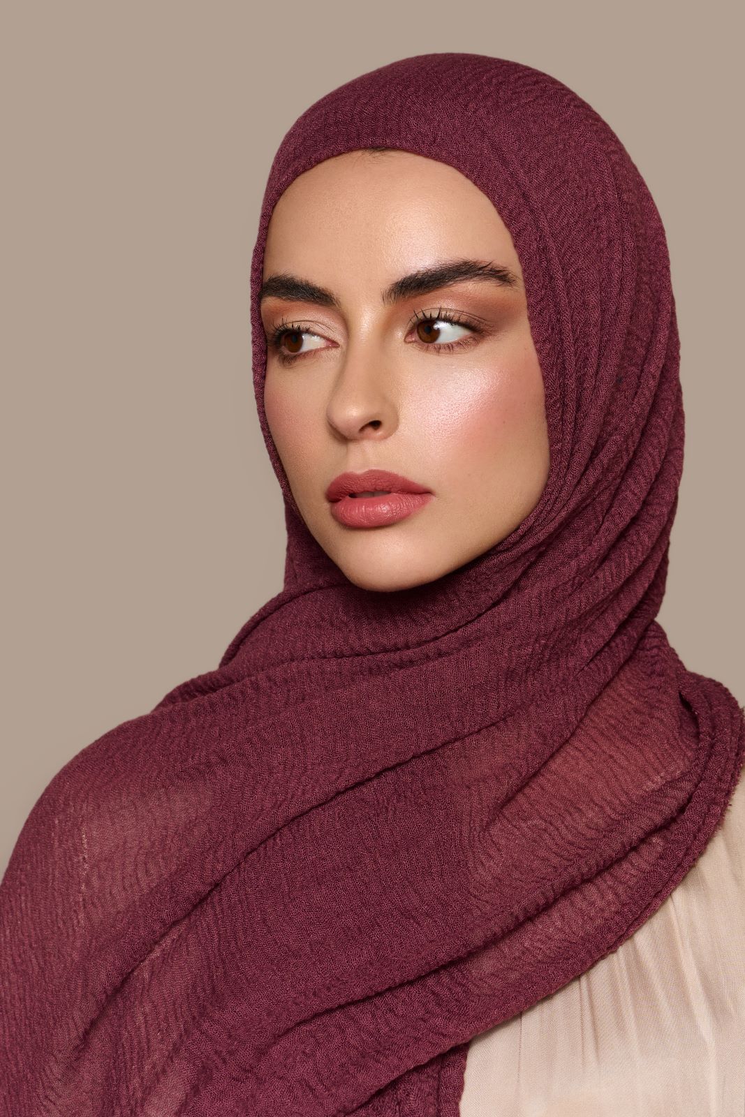 Daily Hijab Plum